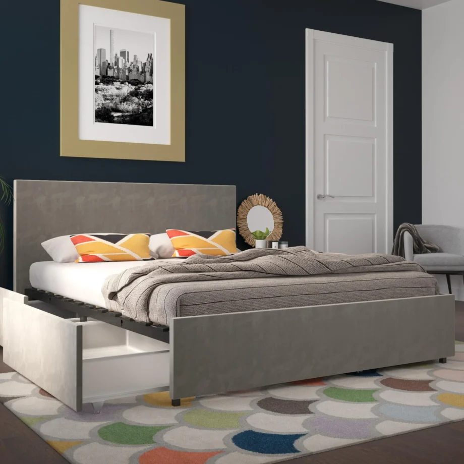 Beds (Queen)